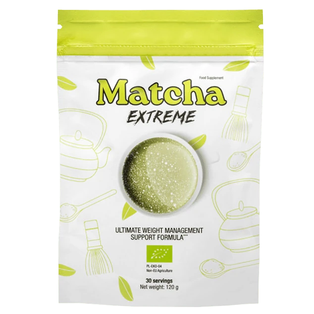 Boîte de Matcha Extreme avec des feuilles de thé matcha éparses